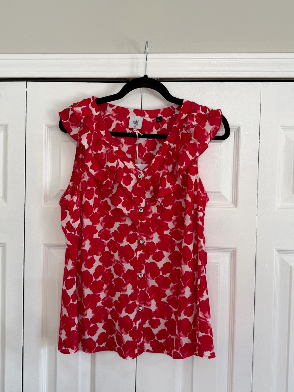 CAbi Red & White Rosy Top NWT (M)